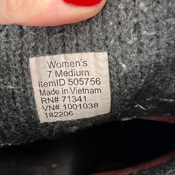 L.L Bean East Point Chelsea boots women's size 7 black leather ankle booties - Picture 11 of 11